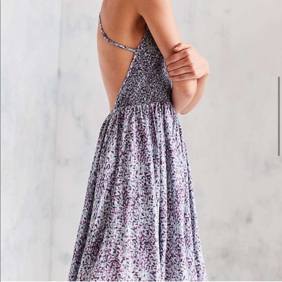 Kimchi Blue Backless Dress 🍬 - Picture 2 of 7